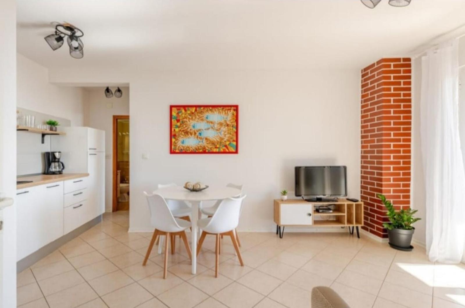 חוואר Apartments Luma מראה חיצוני תמונה